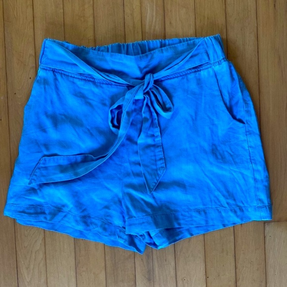 🌟3/$20 Eligible! Thread & Supply High Waisted Blue Shorts
